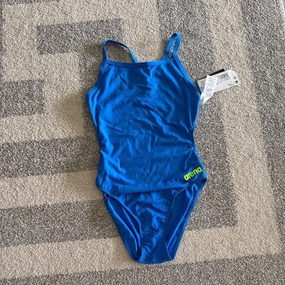 Womens One-Piece Arena Bathing Suit - Picture 1 of 4